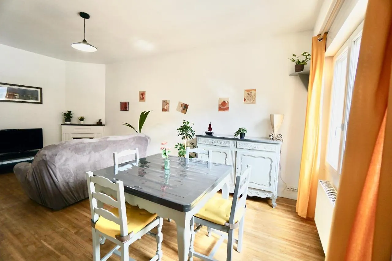 Cocon Urbain * Proche Centre * A 2 Pas De La Gare* Apartment Lorient France