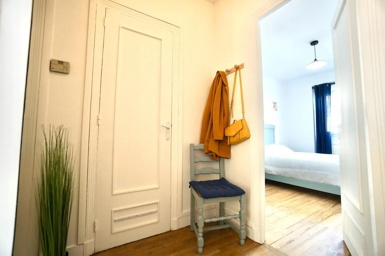 Cocon Urbain * Proche Centre * A 2 Pas De La Gare* Apartment Lorient France